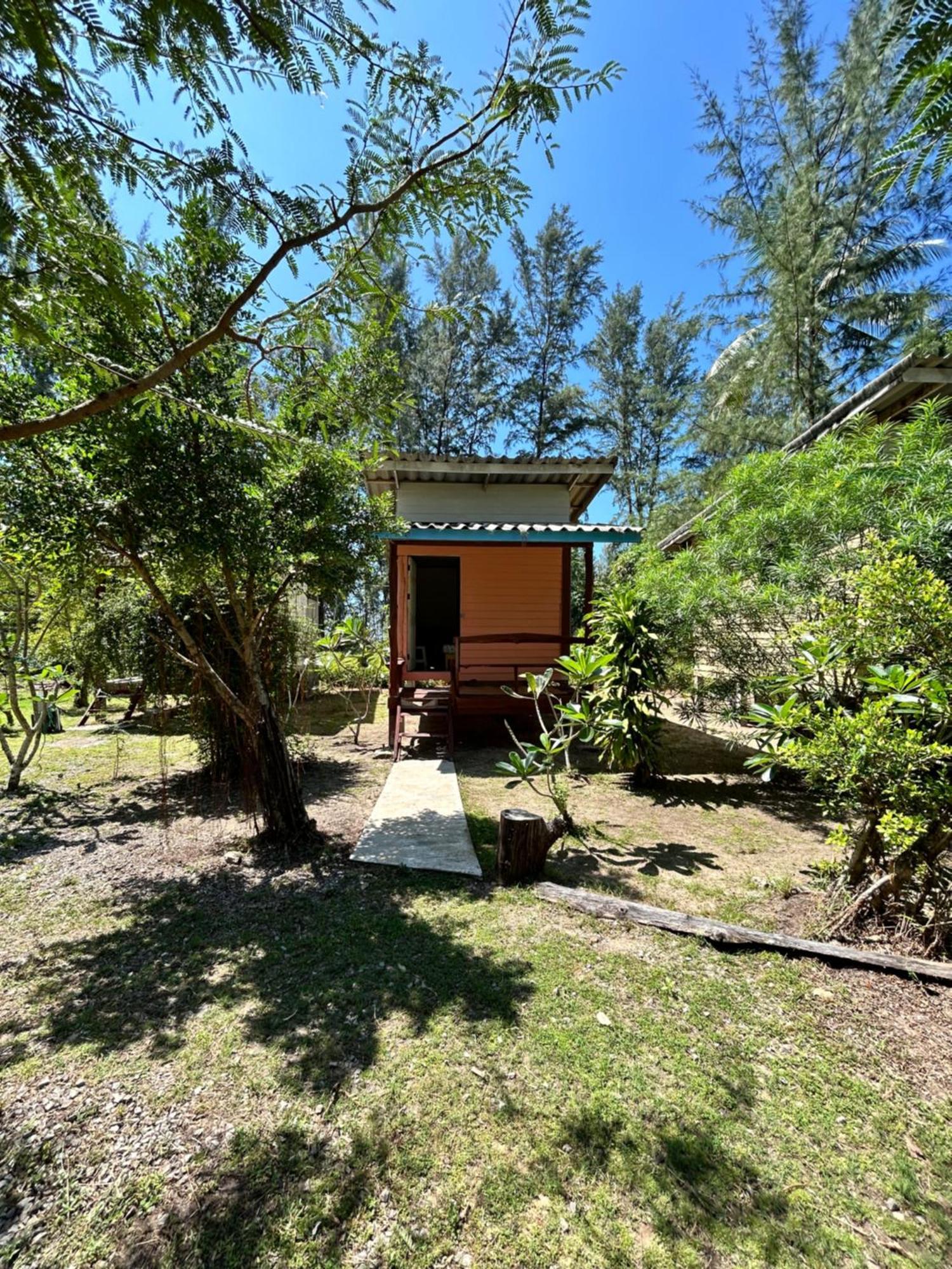 Neverland Beach Village Bungalows Ko Lanta Eksteriør bilde